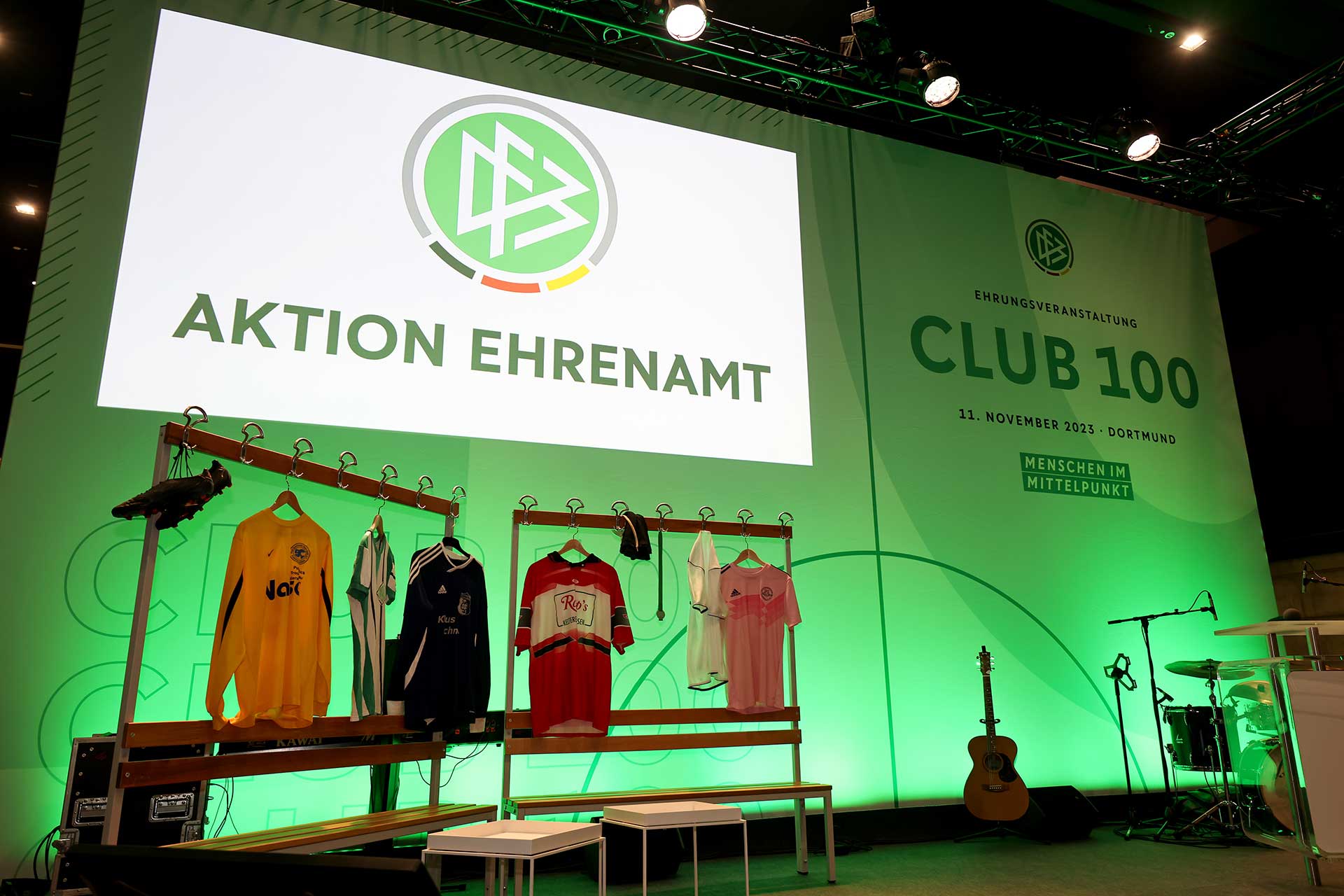 Die Bühne bei der Club 100-Ehrung des DFB.